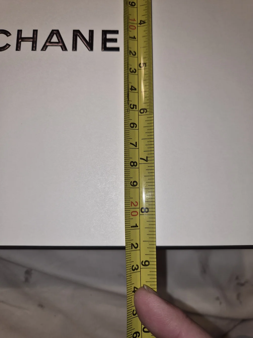 ​Chanel Signature Box 8.25